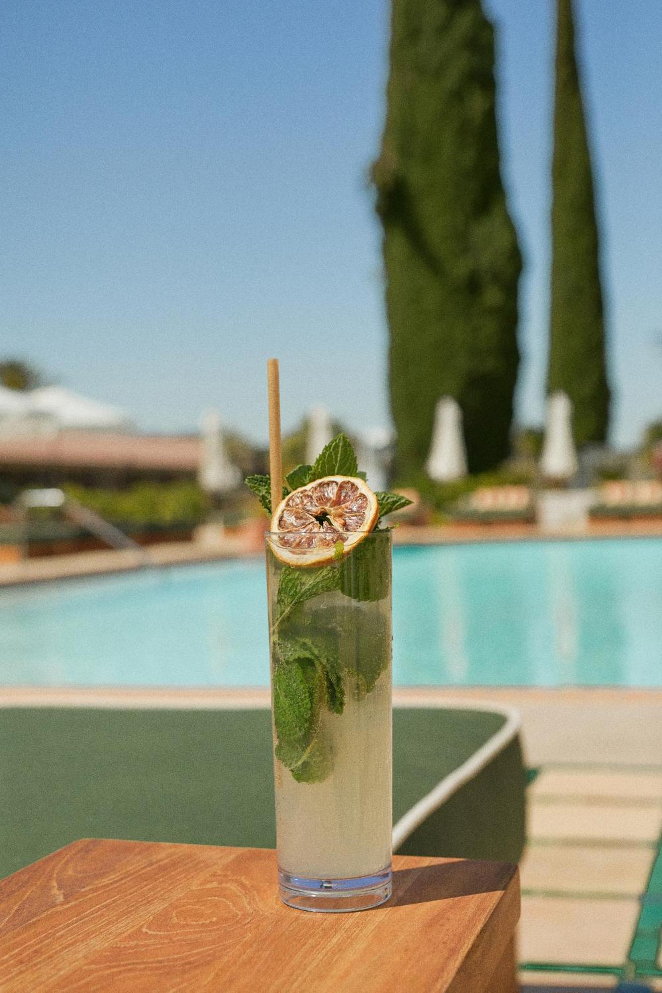 River Paso - 21 & Over Pool 4* Paso Robles